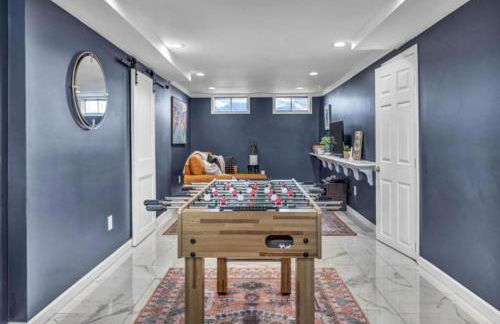 Swim and Relax In our Pool and Hot Tub and Recently Renovated - Foto 65