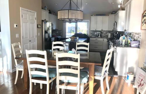 Single Family Ocean Block Wifi Beach Badges Washer And Dryer Private Yardspray Beach Ocean Block Contemporary 2Nd Off The Beach Close To - Foto 21