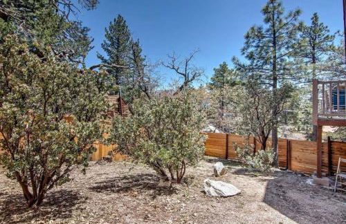 Blissfully Wild -with Hot Tub and pets are welcome - Foto 49