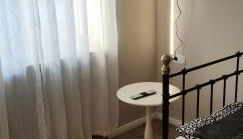 2x Monteurwohnung 1x 2 kleine Einzelzimmer 1x Doppelbett und Schlafcouch im Wohnbereich - Foto 4