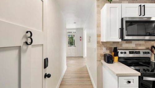 Stanwood's Premier Stay, Luxury & History - Foto 5, stove, dishwasher, toaster