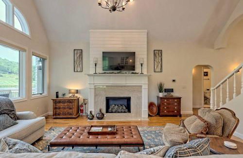 Chic Sky Valley Resort Home on Golf Course! - Foto 9