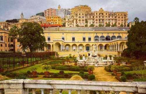 Historic Miramare palace - Foto 27