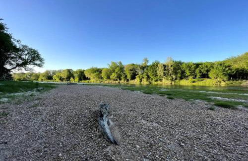 Colorado river access, game room & swimming pool - Photo 62