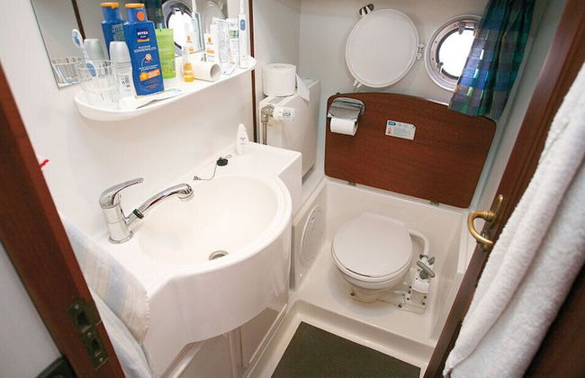 Boats & Yachts at Malchin Harbor by Kuhnle‑Tours - Foto 44