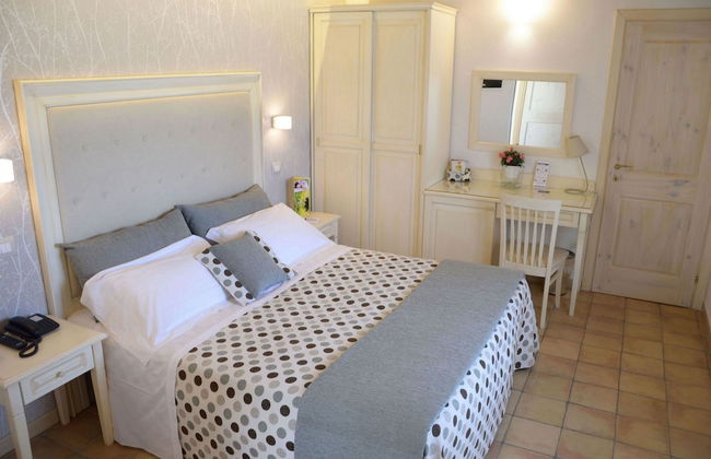 Artemisia Resort - Photo 14