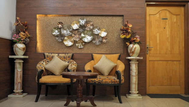 Imperial Apartments Gurugram - Foto 4, Sala de estar do lobby