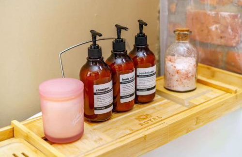 Jungle Book by Jungle House Walkable to High Street Downtown & Short North Near Nationwide Arena OSU & Convention Center Free Parking 5 800 Reviews - Foto 28