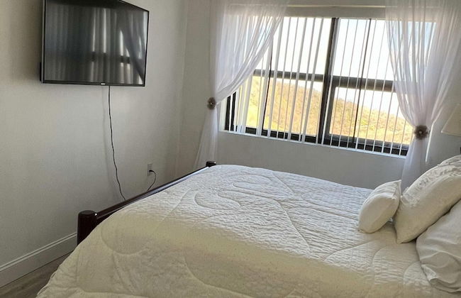 Uhost AI 2BR Condo Scenic Mountain Retreat - Foto 21