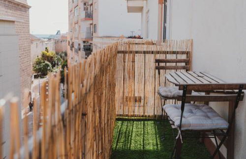 2BR Apartment with Free Parking in Almería City Center - Air Conditioning - Foto 16