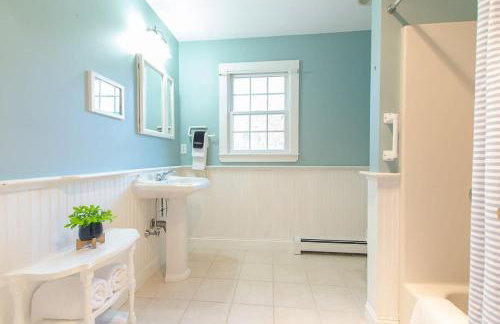 4-5 Min to Mill Pond or Nauset Beach - Photo 25