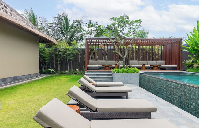 Medewi Surf Villa Luxury - Photo 34
