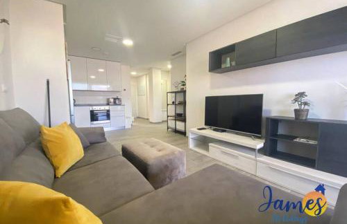 Green Hills Getaway Apart with Pools & Spa EB7 - Foto 3