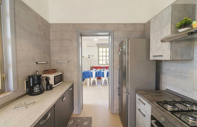 Villa Milon Near The Sea - Happy Rentals - Photo 25