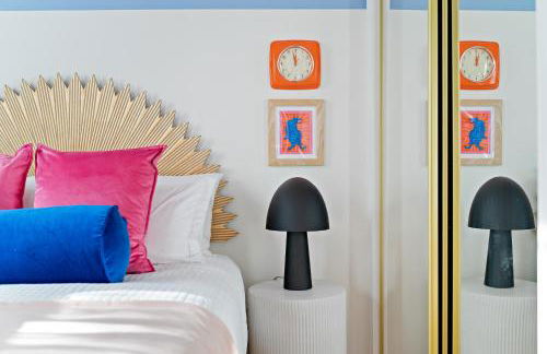 INSTA worthy Home! *Sleeps 8* - Walker's Point! - Foto 29