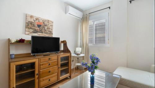 Esperanza free parking by Staycare - Photo 4