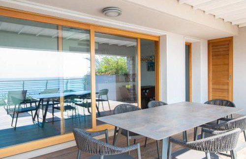 PORTOPICCOLO Luxury Penthouse Private Beach - Foto 10