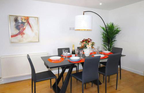 Hutchcomb Villa, 4 Bed Luxury House,Oxford+Parking - Foto 38