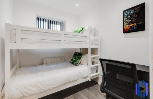 Stylish 4bd - Coop LIVE - Etihad - Parking - EV - Foto 7