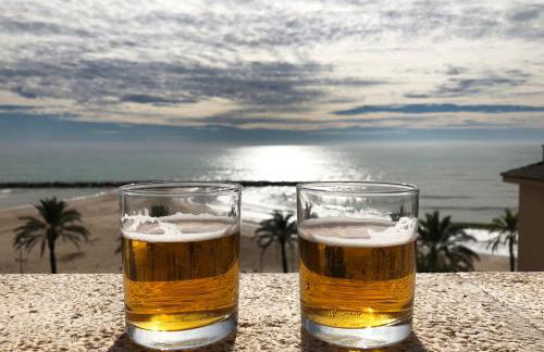 Espectacular ático dúplex con vistas al mar - Foto 2