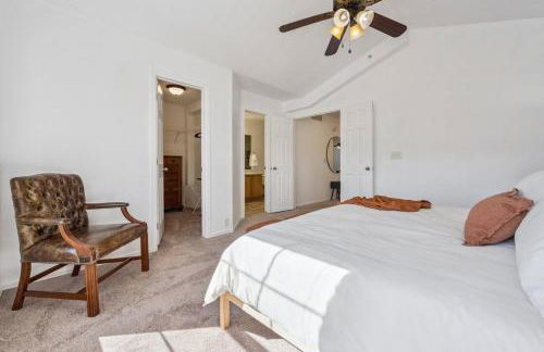 3BR Modern Retreat, Close to DIA & Downtown Denver - Foto 9