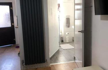 Cheerful 3 Bedroom Townhouse - Foto 8