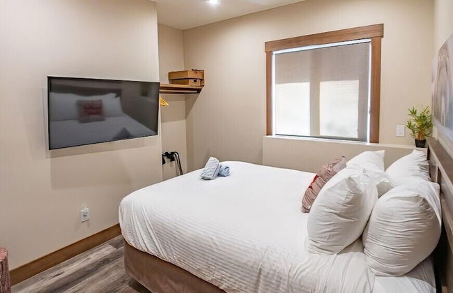 Snow Creek Cabins by Fernie Lodging Co. - Photo 49