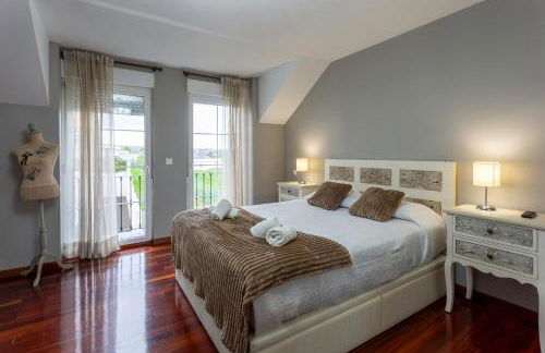 Los cuetos, casa para 6 personas con jardín y parking, a pocos minutos de Suances - Foto 8