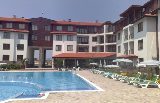 Stunning Apartment With Pool in Ravda, Bulgaria - Photo 8