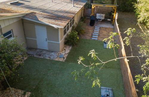 Modern Home Near UF, Stadium - Private Gazebo - Foto 12