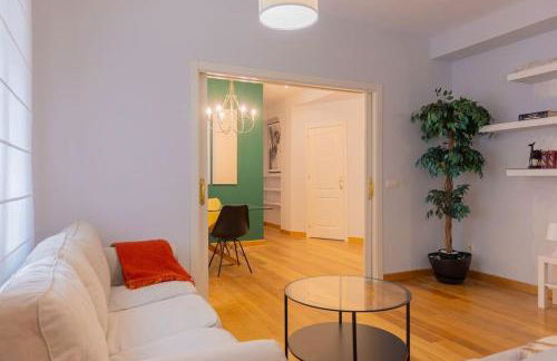 For You Rentals Apartamento Amplio y Elegante en Paseo de la Habana Temporal PDH520 - Photo 44