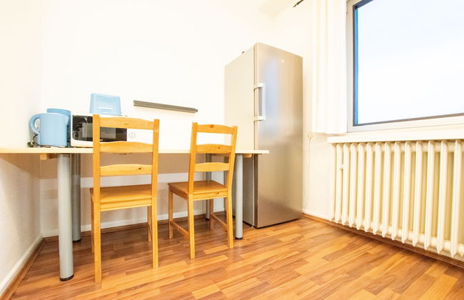 Spacious House - Photo 44