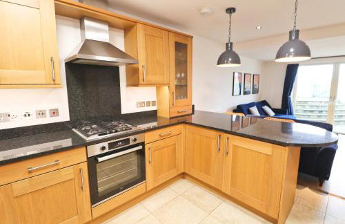 APARTMENT BY THE BEACH, courtyard garden - Foto 7