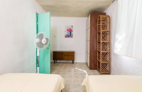 3 Bedroom Lovely Home In Nerezine - Foto 22