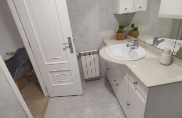 Ático espacioso en zona céntrica - Foto 28