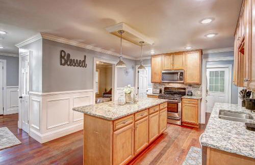 Hideaway Pool Retreat 18 miles from downtown Atlanta - Foto 26