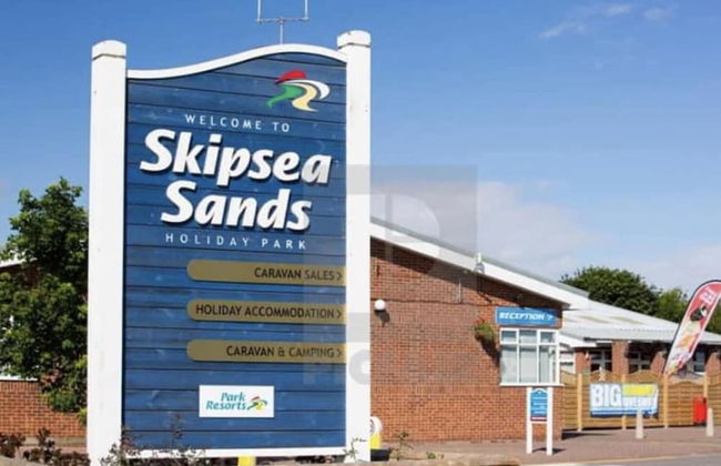 Remarkable 2-bed Villa Caravan in Driffield - Photo 29