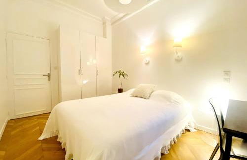 Arty chic flat between Arc de Triomphe & Eiffel Tower - Foto 11