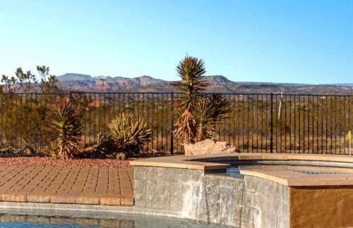 Stargazers Private Paradise with Pool and Hot Tub! - Foto 41