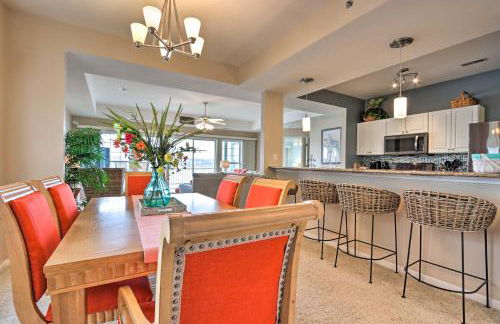 Pool Access Waterfront Lake Ozark Condo with Patio - Foto 5