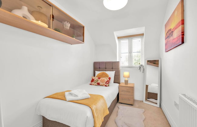 Foxherne 6 Bdrm, 3BA Hse -17 - Foto 2