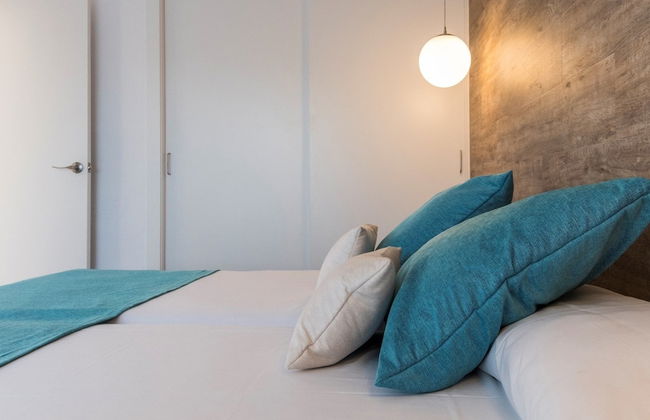 Apartamentos Playa de Canutells - Foto 4