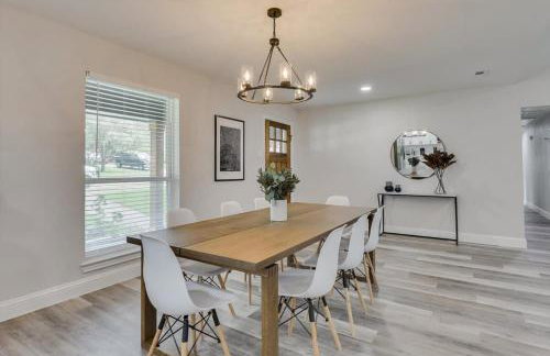 Gorgeous Sunny Home for Big Groups w Private Pool - Foto 11