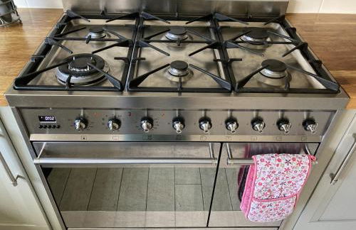 Large 4 bed detached house with parking - Foto 16