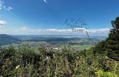 Ferienhaus AlmauBayern - mit Bergblick und großem Garten - Foto 71