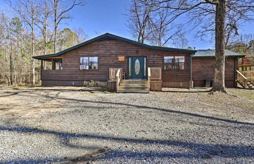 Serene Cabins with Decks and 8 Acres on Kiamichi River - Foto 27