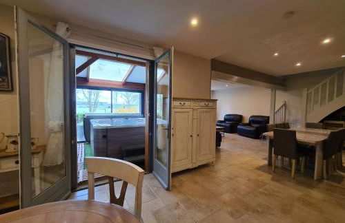 Grande Maison au Bord d'un Lac avec Spa, Jardin Clôturé et Proche du ZooParc de Beauval - FR-1-591-336 - Foto 7