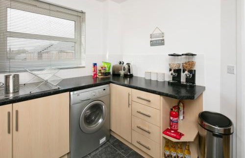 3 Beds 2BR Apartment BHX City Centre NEC Solihull Ideal for Contractors & Insurance - Foto 6