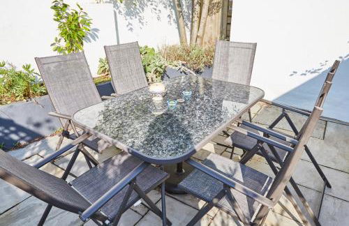 Dog Rose Cottage, Wales - Photo 16