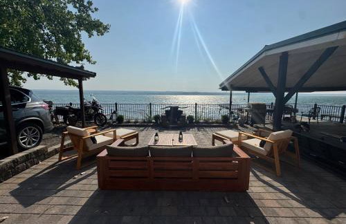 Cozy Lakefront Cottage - Foto 42